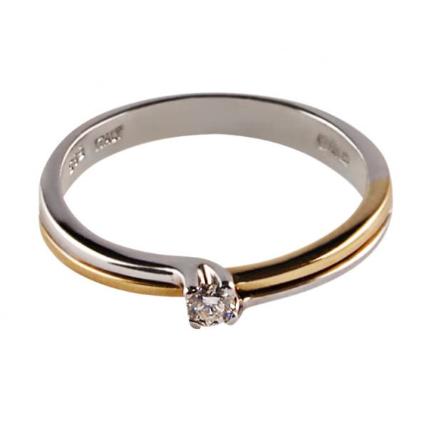 14 karátos fehér és vörös arany brill gyűrű. Tisztasága és színe a nemzetközi besorolás szerint: vs,g, nagysága 0,07ct.