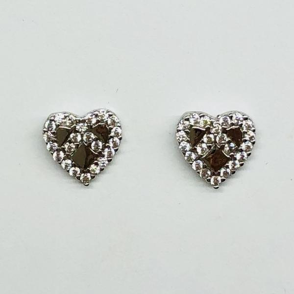 14 karátos fehér arany cirkónia köves fülbevaló. A fülbevaló súlya 1,3gr.