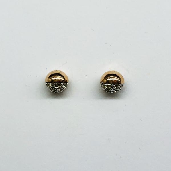 14 karátos vörös arany cirkónia köves fülbevaló. A fülbevaló súlya 1,6gr.