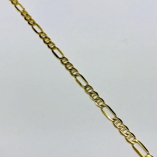 14 karátos sárga arany karlánc. A karlánc súlya 2,2gr.