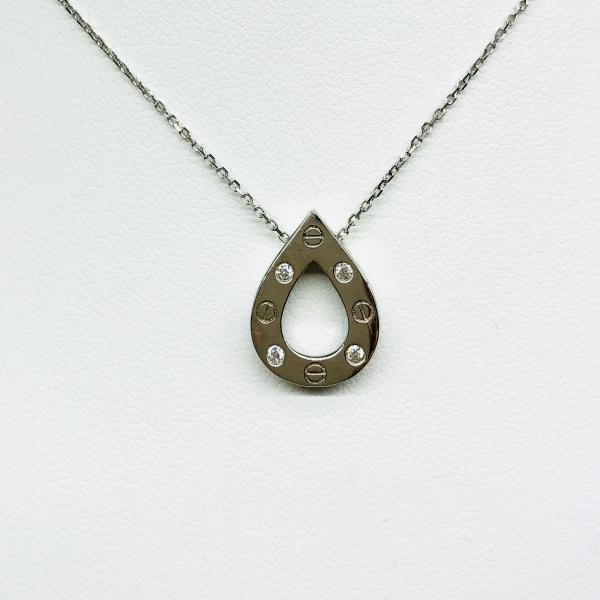 14 karátos fehér arany cirkónia köves lánc medállal. A súlya 2,2gr.