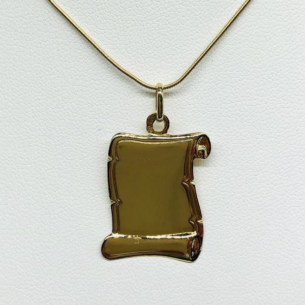 14 karátos sárga arany medál. A medál súlya 1,4gr.