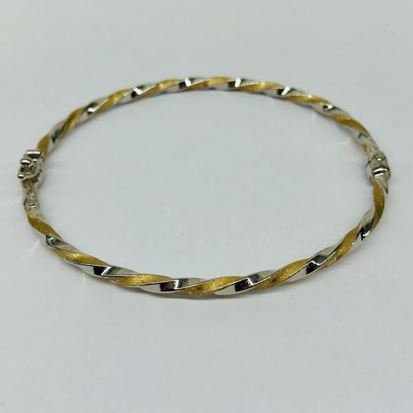 14 karátos sárga-fehér arany reif. A reif súlya 4,1gr.