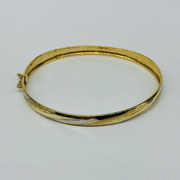 14 karátos sárga-fehér arany reif. A reif súlya 4,2gr.