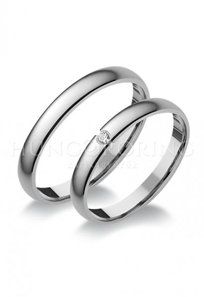 Különleges öntési eljárással, forrasztás nélkül készül! Választható egy színből: fehér, sárga, vörös. Felülete matt és fényes. Tetszés szerinti kövezéssel (cirkónia vagy brill). Belül finoman hajlított (domború). A gyűrűk szélessége 3 mm.
Átlag súly (egy párra értendő) 5,5 gr.